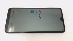 Samsung Galaxy A10E SM-A102U (Gray 32GB) Boost YELLOWED LCD/TINY CRACK