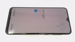 Samsung Galaxy A20 SM-A205U Cellphone (Gray 32GB) Boost CRACKED GLAS