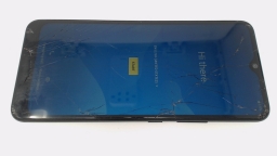 Maestro Max EA1002 (Black 32GB) AT&T CRACKED GLAS/BROWN STAINS