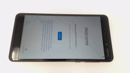 Nokia 6.1 TA-1050 Cellphone (Black 32GB) Unlocked Single Sim CRACKED GLAS