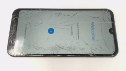 LG Phoenix 5 LM-L300MM Silver 32GB Cricket CRACKED GLAS & CAMERA/BROWN STAINS