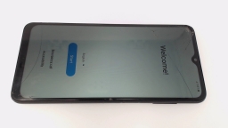 Samsung Galaxy A13 5G SM-A136U1 64GB Tracfone CRACKED GLAS/BROWN STAINS