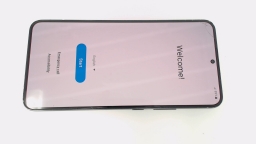 Samsung Galaxy S22+ 5G SM-S906U (Green 256GB) T-Mobile BAD BOARD CRACKED GLAS
