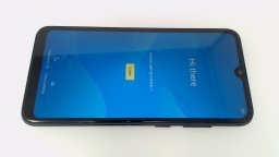 Vortex Vivo V22 Cellphone (Black 32GB) Stand Up Wireless CRACKED GLAS