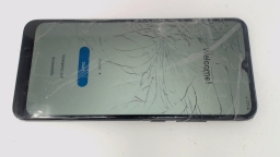 Samsung Galaxy A02s SM-A025U Cellphone (Black 32GB) Metro CRACKED GLAS