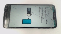 Motorola Moto G7 Power XT1955-5 32GB Unknown Carrier CRACKED GLAS/BROWN STAINS