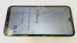 XMobile X63 Max Cellphone (Yellow 32GB) Unlocked Dual Sim CRACKED GLAS