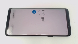 Samsung Galaxy S9 SM-G960U (Black 64GB) T-Mobile CRACKED REAR/SCRATCHED FRONT