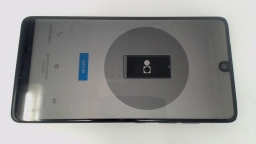 Essential Phone PH-1 Cellphone (Black 128GB) Sprint SCRATCHED GLAS