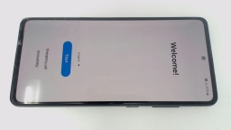 Samsung Galaxy A52 5G AM-A526U (Black 128GB) AT&T, BAD BOARD/CRACKED GLAS