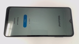 Samsung Galaxy A12 SM-A125U1/DS 32GB Unlocked SCRATCHED GLAS