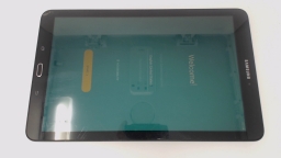 Samsung Galaxy Tab E SM-T560NU 9.6" 8GB Wifi CRACKED/SCRATCHED/BRIGHT SPOTS