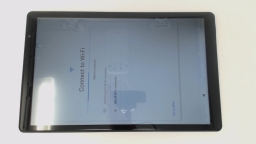 Facetel Q3 Pro 10" Tablet (Gray 32GB) Wifi Only LCD DARKER ON RIGHT