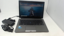 Toshiba Portege 2301-C Ultrabook i5 6300u 2.5GHZ 16GB 256GB SSD 1080P Touch