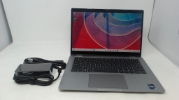 Dell Latitude 5330 i5 1245u 1.6GHZ 16GB 256GB SSD 1080P Touch UK Keyboard 11 Pro
