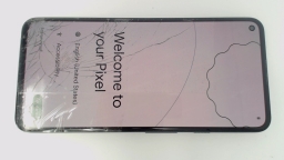 Google Pixel 5A G1F8F (Black 128GB) Unlocked Single Sim CRACKED GLAS