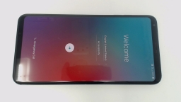 LG V35 Thinq LM-V350ULM 64GB Locked to Unknown Carrier SCRATCHED GLAS