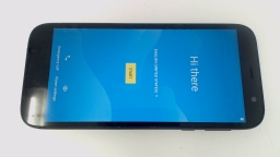 Blu View 2 B131DL Cellphone (Black 32GB) Tracfone REALLY SCRATCHED GLAS