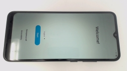Samsung Galaxy A02S SM-S124DL Cellphone (Black 32GB) Tracfone SCRATCHES