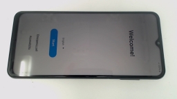 Samsung Galaxy A13 4G SM-A135U Cellphone (Gray 32GB) Cricket SCRATCHED GLAS