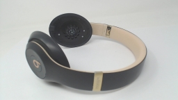 Beats Studio 3 Headphones A1914- Shadow Gray NO EAR PADS