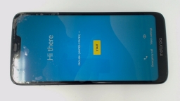 Motorola Moto G7 Optimo Maxx XT1955DL 32GB Tracfone CRACKED GLAS/REAR CAM
