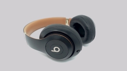 Beats Studio 3 Headphones A1914 Midnight Black 