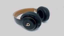 Beats Studio 3 A1914 Midnight Black LOOSESLIDER PEELING EARCUPS CRACKED