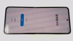 Samsung Galaxy Z Flip3 SM-F711N (White 128GB) Locked to SKT (Korean)