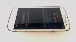 Samsung Galaxy S3 Neo GT-i9301i (White 16GB) Unlocked Single Sim WORN TRIM