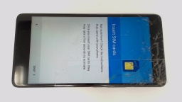Infinix Zero 4 X555-LTE 32GB Unknown Carrier CRACKED GLAS/BROWN STAINS