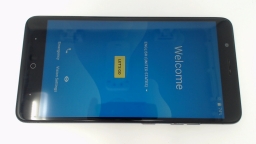 ZTE Blade Z Max Z982 Cellphone (Black 32GB) Metro SCRATCHED GLAS/WORN TRIM
