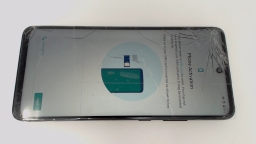 Motorola One 5G Ace XT2113-1 Cellphone (Purple 64GB) Verizon CRACKED GLAS