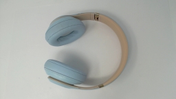 Beats Studio 3 Headphones A1914 Crystal Blue GAPS