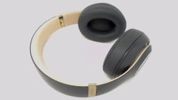 Beats Studio 3 Headphones A1914 Shadow Gray