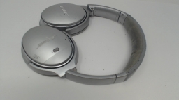 Bose QC 35 Series I 1 Silver Wireless Headphones NO EAR PADS/WORN HEADBAND