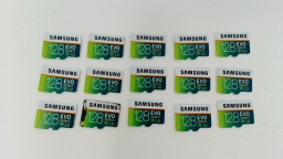 Lot of 15 - 128GB Samsung Evo Select (Green) Micro SD Memory Cards