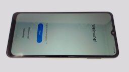 Samsung Galaxy A12 SM-A127F/DS (64GB) Locked to Unknown Carrier SCRATCHES