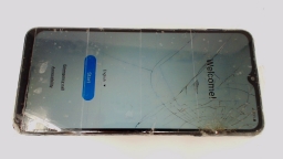 Samsung Galaxy A13 5G SM-A136U (Black 64GB) Metro CRACKED GLAS/BROWN STAINS