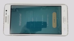 Samsung Galaxy On5 SM-G550T1 Cellphone (White 8GB) MetroPCS YELLOWED REAR