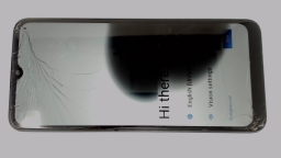 Celero SC 5G SN339D (Black 64GB) Unknown Carrier CRACKED GLAS BLACK SPOT