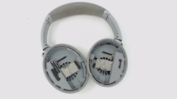 Bose QC 35 Series I 1 Silver Wireless Headphones NO EAR PADS WORN HEADBAND