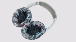 Bose QC 35 II Series 2 Wireless Headphones Silver