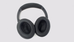 Bose QC 35 II Series 2 Wireless Headphones Black