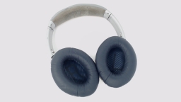 Bose QC 35 Series I 1 Silver Wireless Headphones WORN HEADBAND