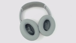 Bose QC 35 II Series 2 Wireless Headphones Silver