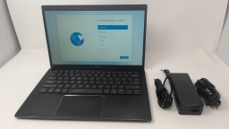 Dell Latitude 3301 i3-8145U 2.3GHz 4Gb 128Gb SSD 768P Display 11Pro