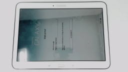 Samsung Galaxy Tab 4 10.1" Tablet SM-T530NU (White 16GB) WiFi SCRATCHED