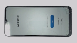 Samsung Galaxy A03 SM-A035F/DS (Black 32GB 3GB) Unknown Carrier CRACKED GLAS