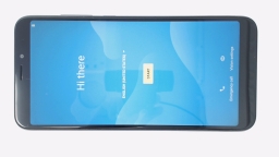 Blu View 3 B140DL Cellphone (Blue 32GB 3GB) Tracfone SCRATCHED REAR